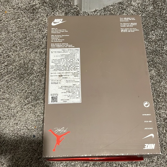 Retro 4 Jordan’s - Picture 12 of 12